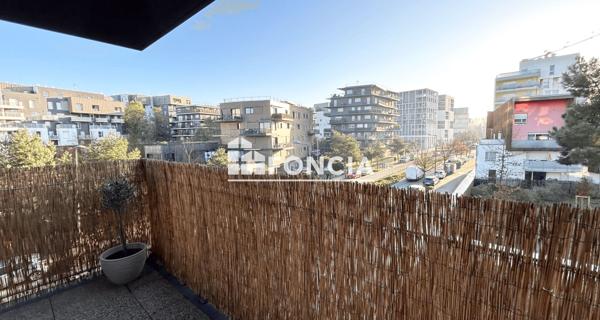 À vendre Appartement 2 pièces 45 m² - Bordeaux 33300