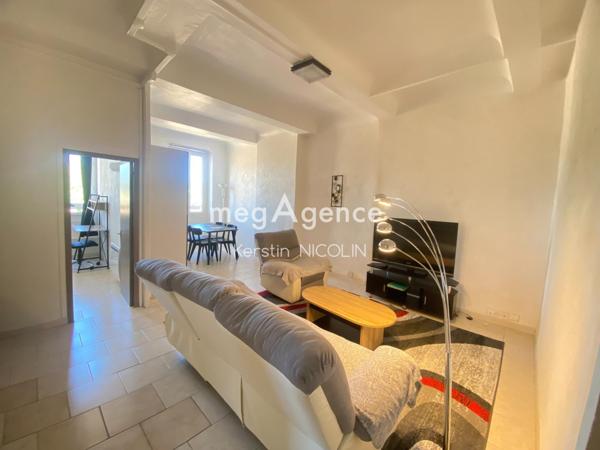 Appartement à BRIGNOLES, 83170 - 3 pièces 54m²