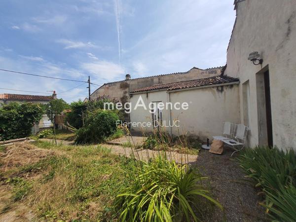 Maison à SAINTES, 17100 - 6 pièces 130m²