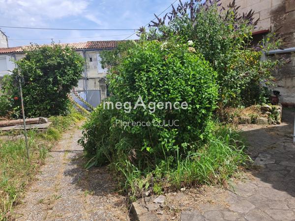 Maison à SAINTES, 17100 - 6 pièces 130m²