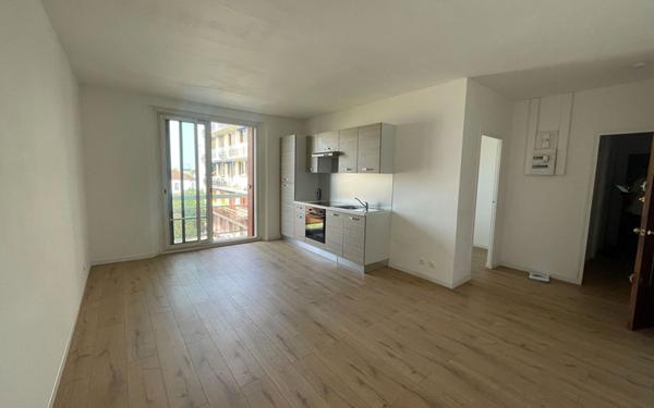 Appartement à vendre    1 pièce • 41,30 m2 La Varenne - Saint-Maur-des-Fossés