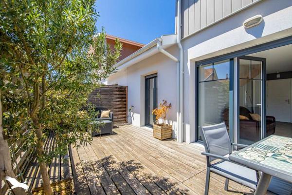 Maison 365 680 € Arès 4 p 73 m² DPE A