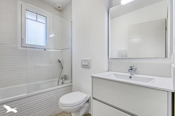 Maison 365 680 € Arès 4 p 73 m² DPE A
