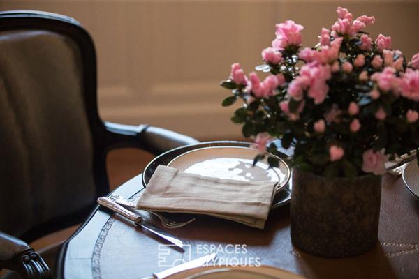 Demeure de charme en coeur de ville et ses chambres d’hôtes haut de gamme