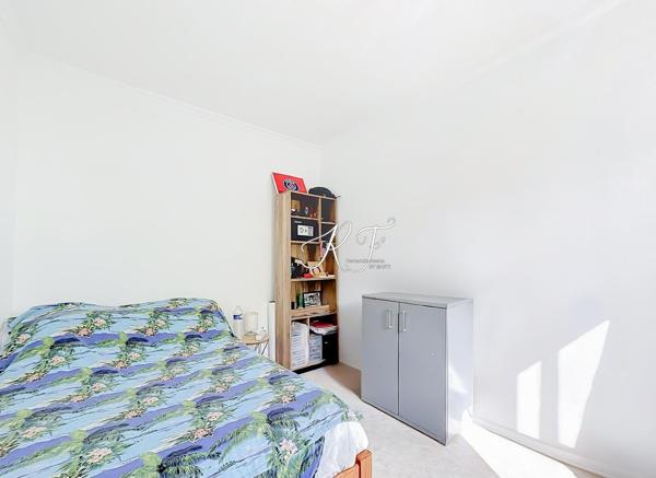 APPARTEMENT LUMINEUX AVEC 3 CHAMBRES