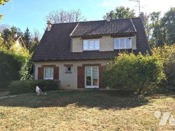 Maison de 132 M² sur parcelle de 1000 M² - Quartier recherché