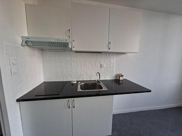 A louer Bordeaux gare, Appartement T1 Bis 27.50m2