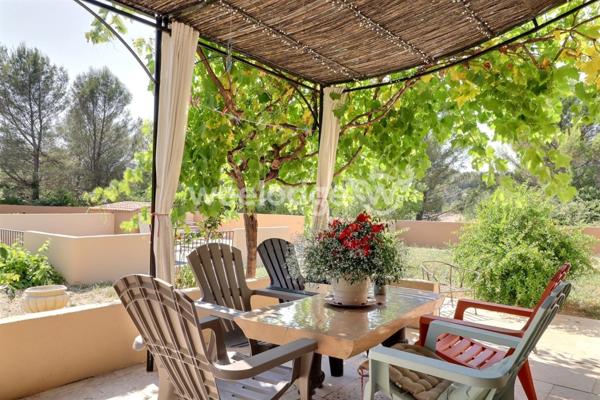 Maison à vendre 4 pièces de 143 m² à Auriol