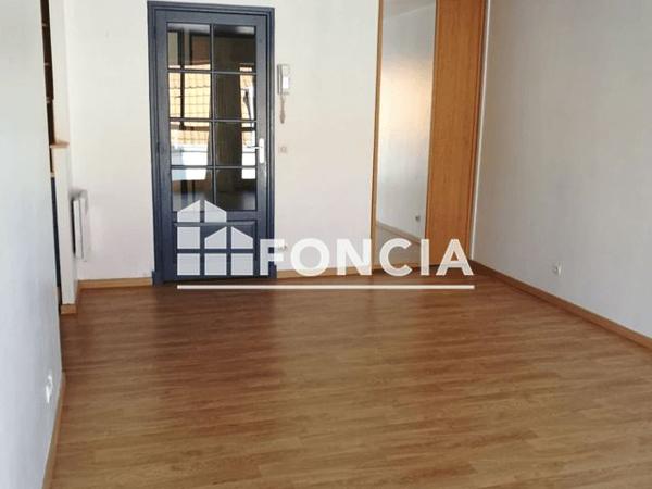 Location Appartement 2 pièces 46.61 m² - 22-24 RUE DU QUAI Lille 59000