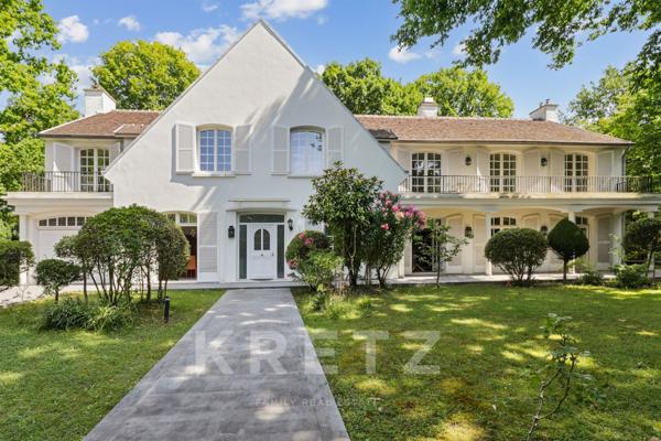 Le Vésinet – Maison familiale de 420 m² sur un terrain verdoyant de 1 270 m²