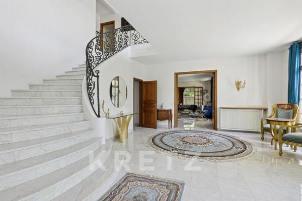 Le Vésinet – Maison familiale de 420 m² sur un terrain verdoyant de 1 270 m²