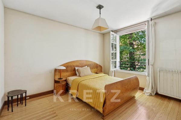 Le Vésinet – Maison familiale de 420 m² sur un terrain verdoyant de 1 270 m²