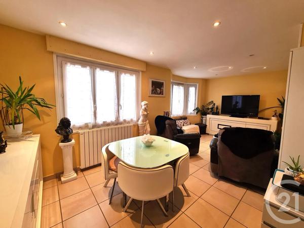 Appartement F2 à vendre  2 pièces - 37,95 m 2   AGON COUTAINVILLE  - 50