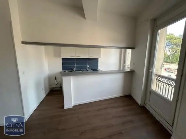 Appartement à vendre 1 pièce 28m² Toulon (83000)