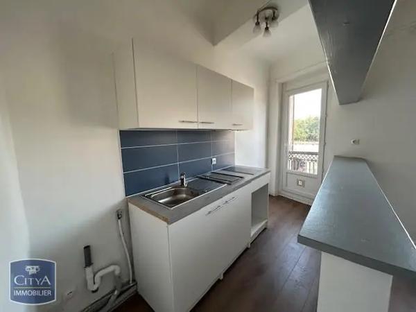 Appartement à vendre 1 pièce 28m² Toulon (83000)