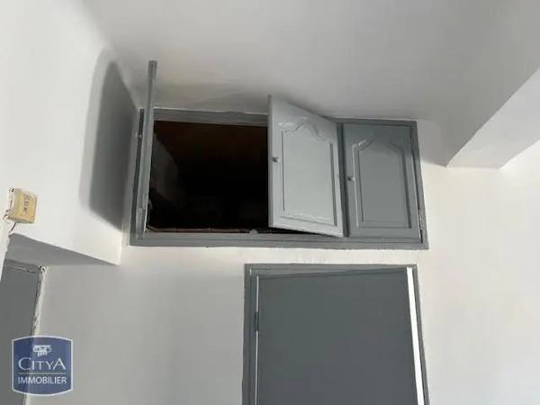 Appartement à vendre 1 pièce 28m² Toulon (83000)
