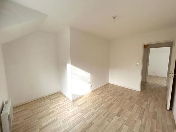 Maison récente 3 chambres avec garage et jardin SUD