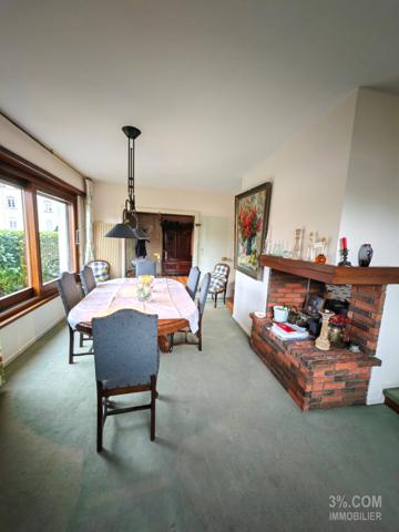 Maison 12 pièce(s) 6 chambre(s) 293 m²