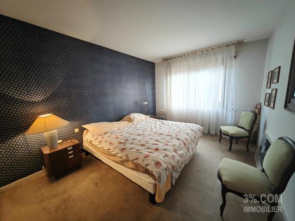 Maison 12 pièce(s) 6 chambre(s) 293 m²