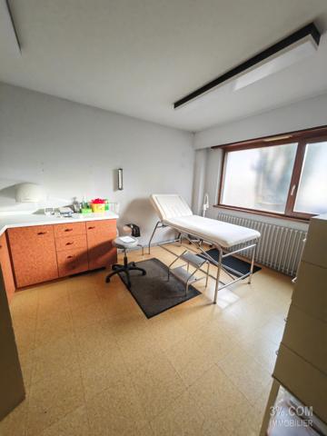 Maison 12 pièce(s) 6 chambre(s) 293 m²