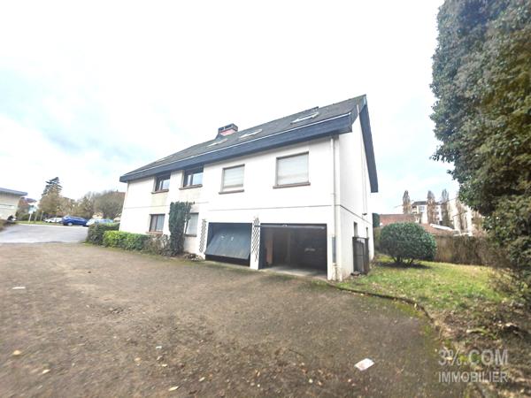 Maison 12 pièce(s) 6 chambre(s) 293 m²