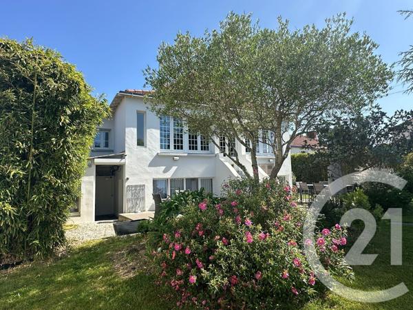 Maison à vendre  8 pièces - 200 m2 PORNIC - 44