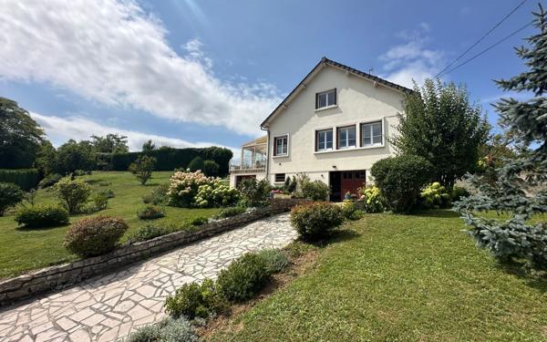 Maison à vendre    5 pièces • 113,17 m2 Crépy-en-Valois