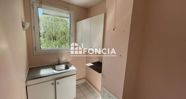 Location Appartement 2 pièces 44.14 m² - ÉLancourt 78990