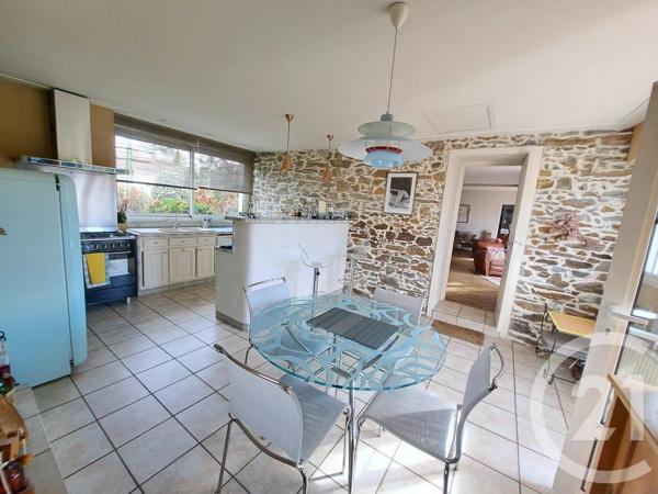 Maison à vendre  10 pièces - 233 m 2   ST SEBASTIEN SUR LOIRE  - 44