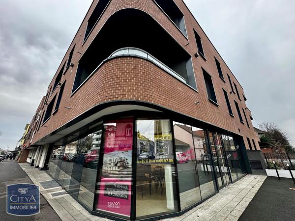 Local commercial à louer 86.8m²