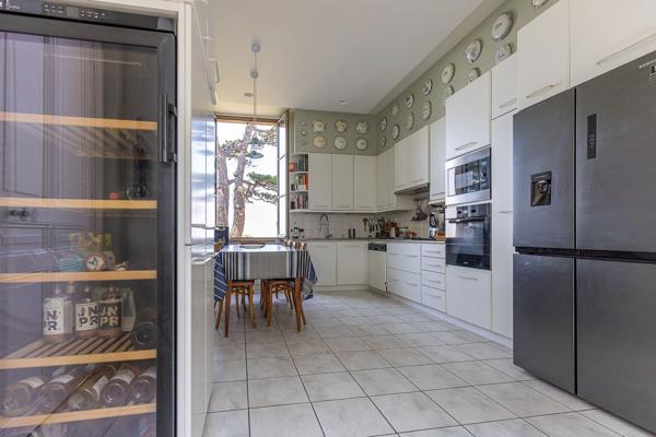 Vente Villa de luxe Penvénan 16 Pièces 519 m²