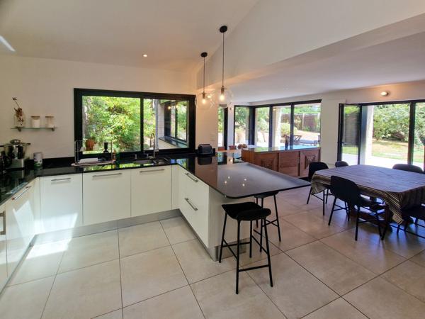 Vente Villa de luxe Penvénan 16 Pièces 519 m²
