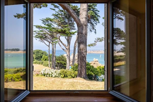 Vente Villa de luxe Penvénan 16 Pièces 519 m²