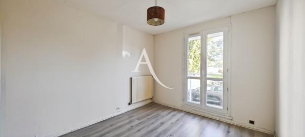 Appartement Bois D Arcy 3 pièce(s)