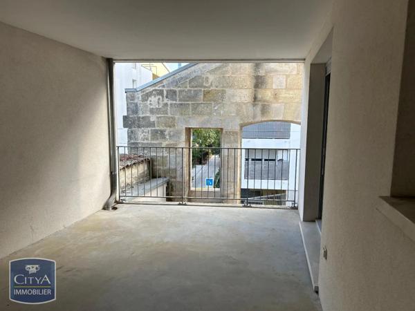 Appartement à louer 3 pièces 67.5m² Bordeaux (33300)