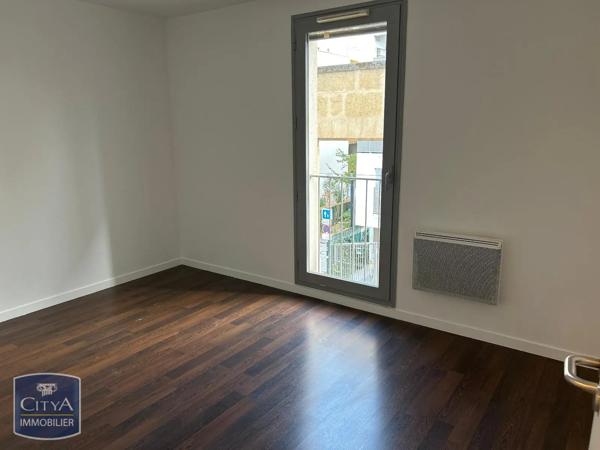 Appartement à louer 3 pièces 67.5m² Bordeaux (33300)