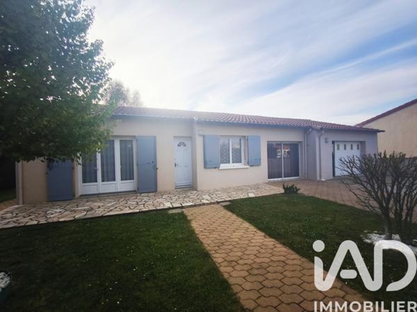 Maison à vendre 4 pièces 85 m² Échiré