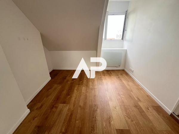 Appartement 2 pièces, centre-ville de Montmorency Loyer 780 €/mois charges comprises **  - Référence  1706