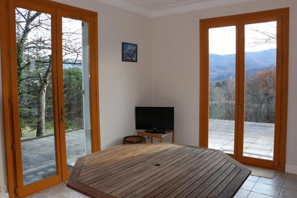 Vente Maison 13 pièces 400 m2 à Saint-Jean-d'Aigues-Vives