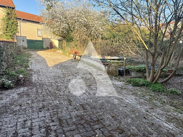 Immeuble 9 pièces 365 m2