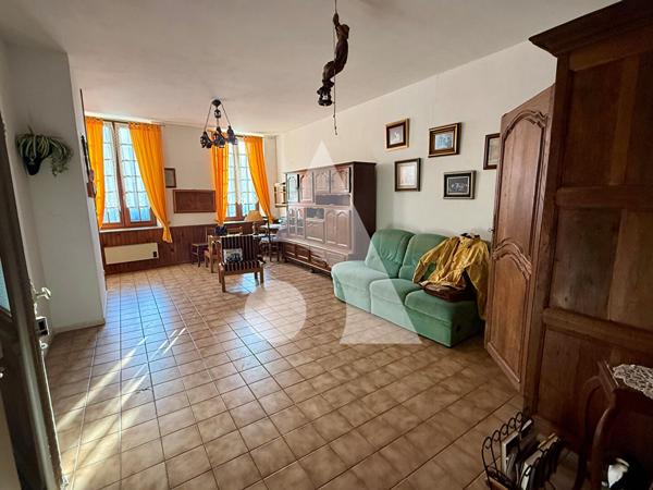 Immeuble 9 pièces 365 m2