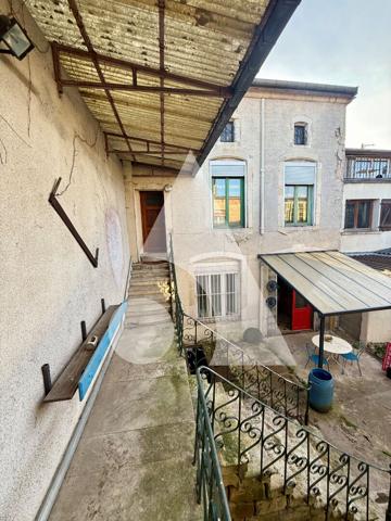 Immeuble 9 pièces 365 m2