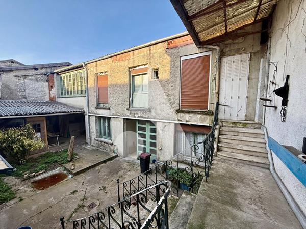 Immeuble 9 pièces 365 m2