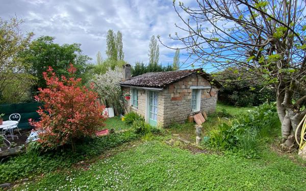 Maison à vendre    4 pièces •  Castelsarrasin