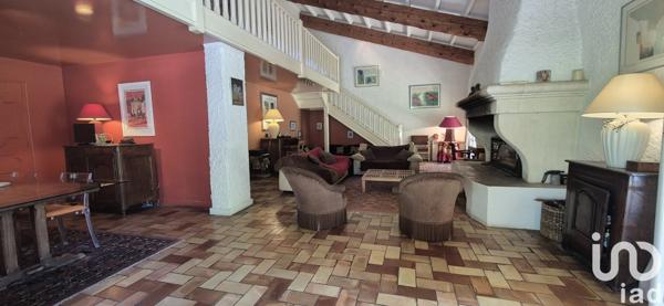 Maison à vendre 7 pièces 240 m² Montéléger