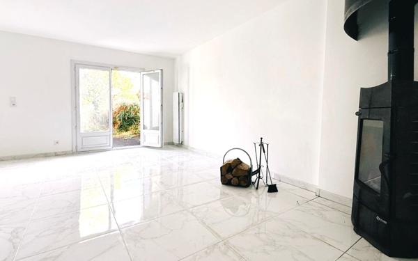 Maison à vendre    5 pièces •  Persan