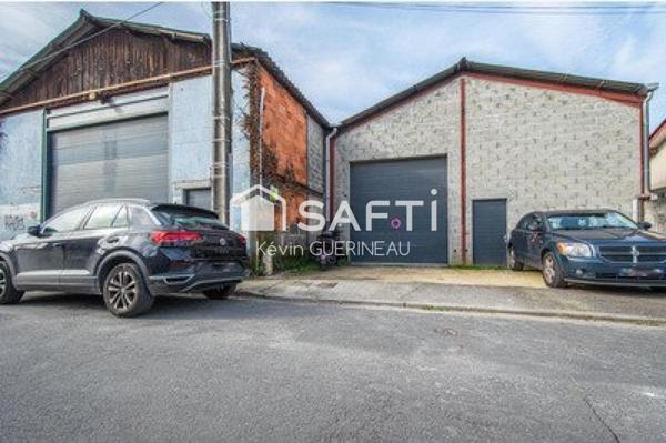 Terrain de 571 m2 avec hangar pour habitation ou activité pro