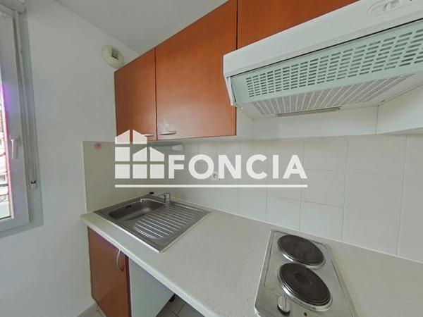 Location Appartement 2 pièces 42.04 m² - 101 AVE GASTON MONERVILLE Pradines 46090