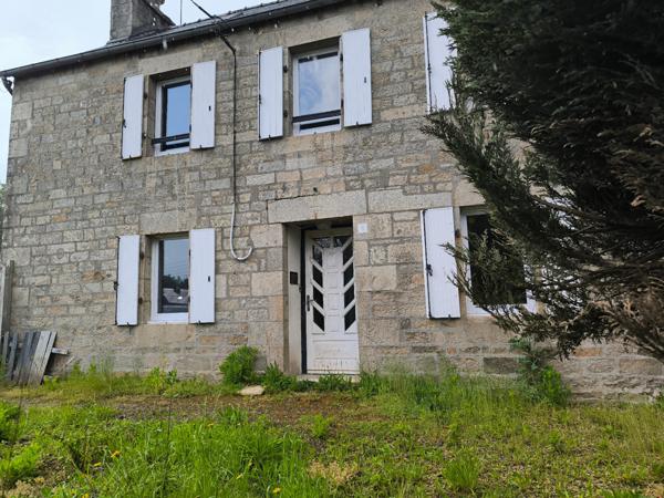 Jolie maison en pierre à rénover