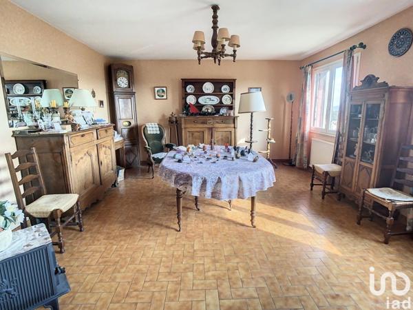 Maison à vendre 8 pièces 164 m² Saint-Pierre-de-Bœuf